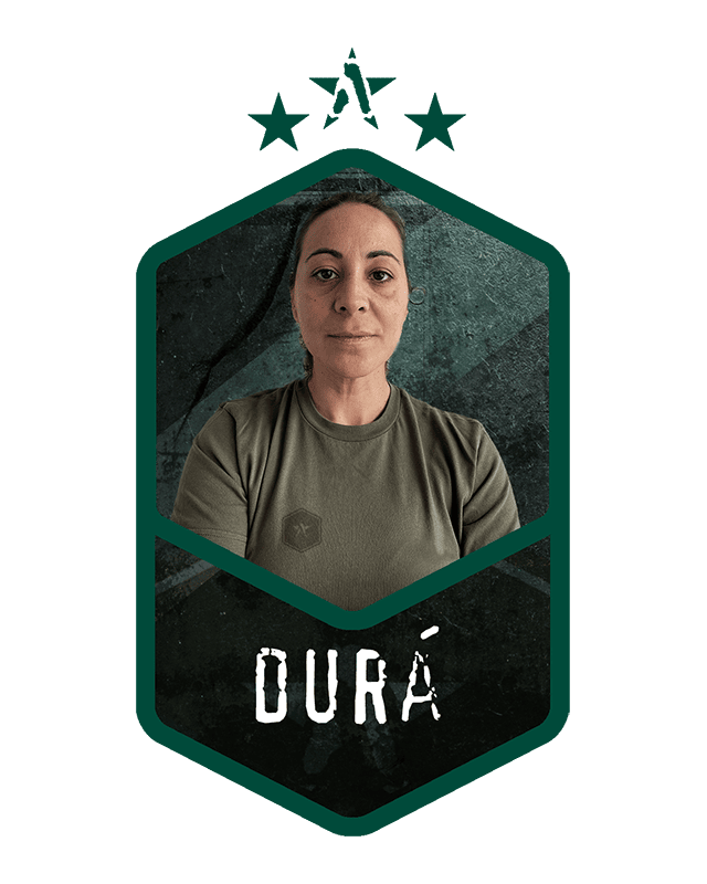 Miriam Durá: instructora del campamento militar Averno. Formadora de grupos de Fuerzas Especiales.